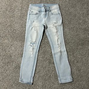 Used light blue ripped refuge jeans size 2